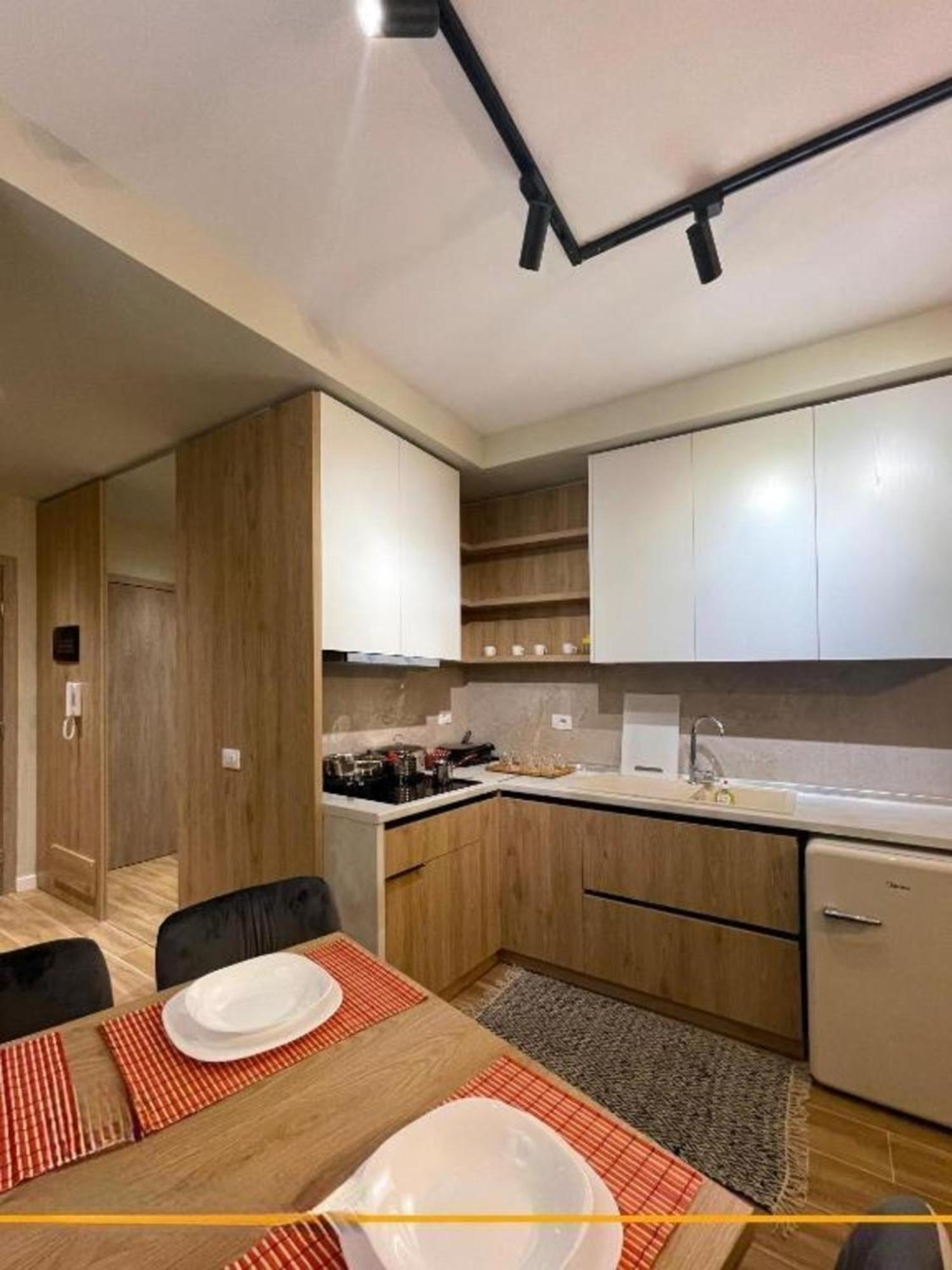 Flori Apartments Sarandë Buitenkant foto