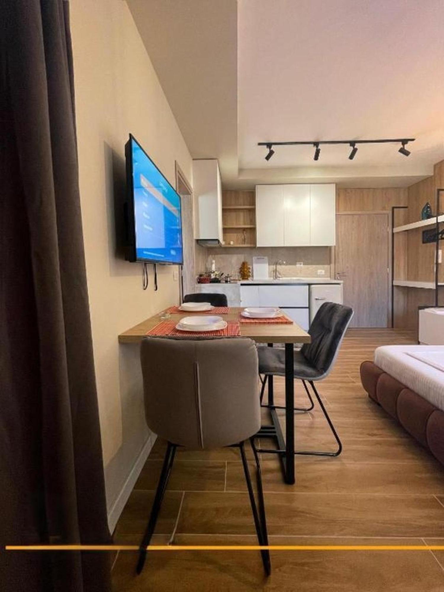 Flori Apartments Sarandë Buitenkant foto