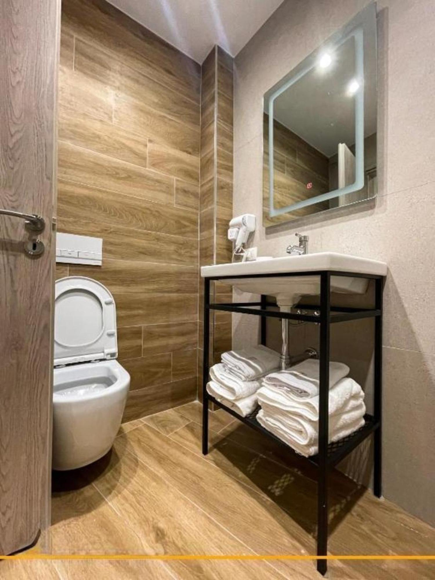 Flori Apartments Sarandë Kamer foto